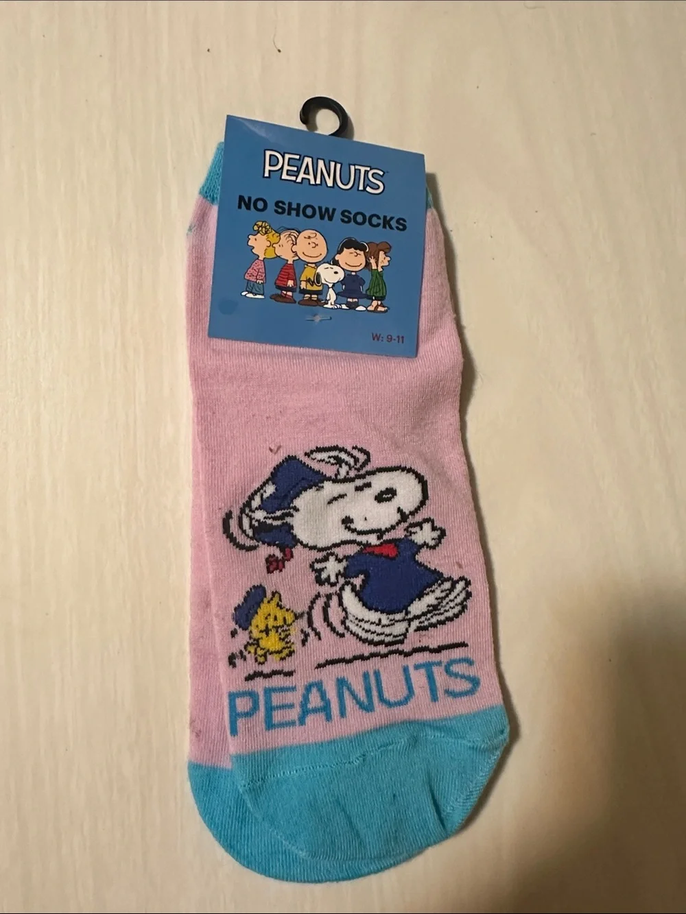 Peanuts No-Show Socks - Pink with Blue Toe and Blue Accent
